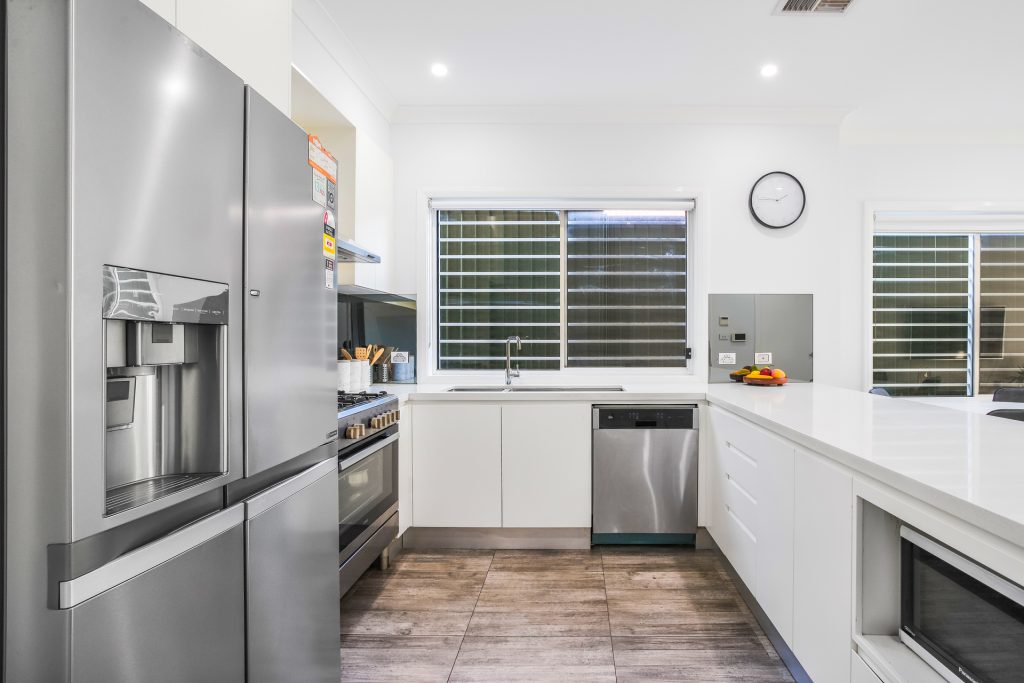8A Tungarra Road, Girraween NSW 2145 - photo 5