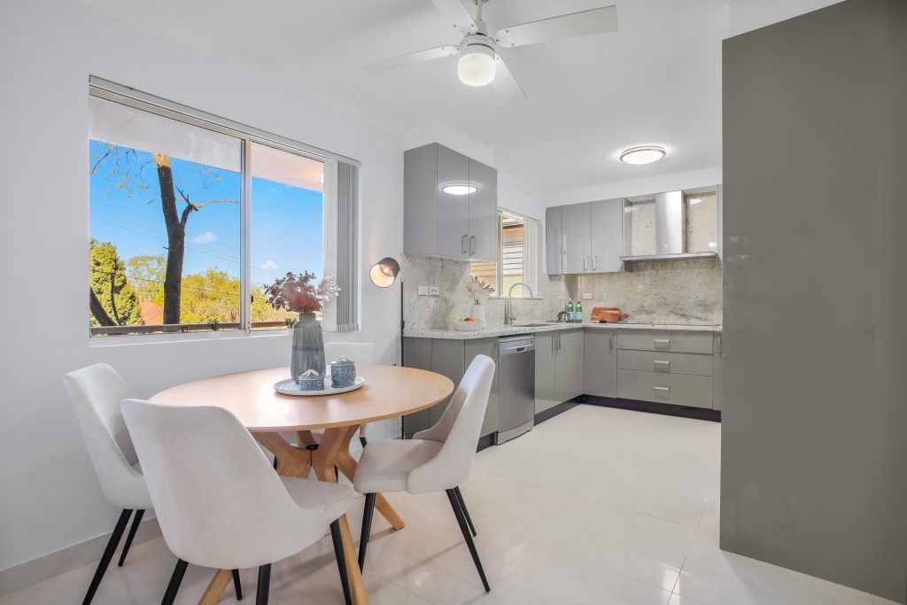 1/90 Arthur Street, Rosehill NSW 2142 - photo 3