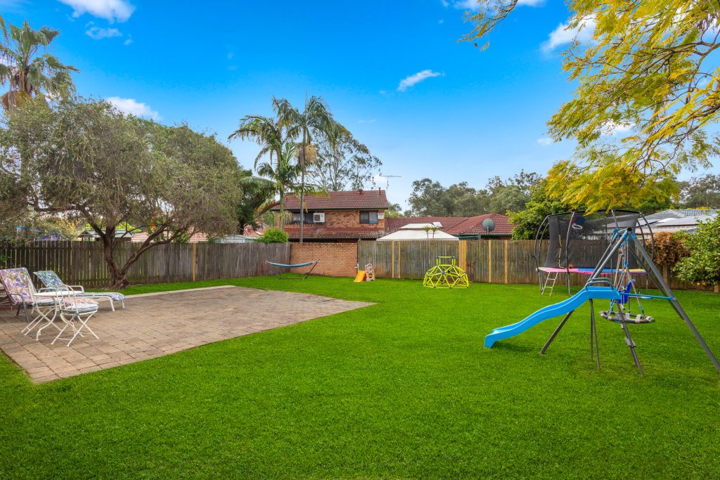 24 Briscoe Crescent, Kings Langley NSW 2147 - photo 14