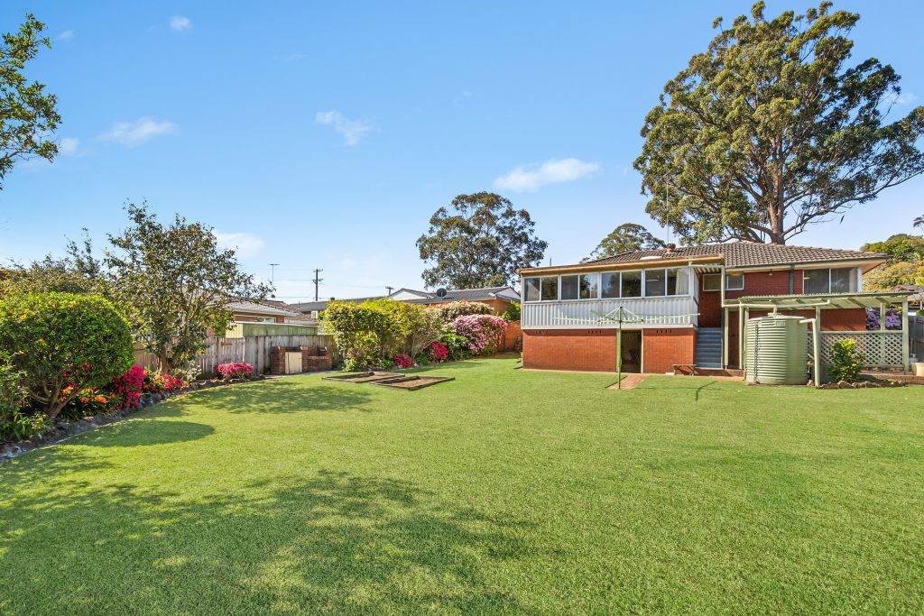 68 Oleander Avenue, Baulkham Hills NSW 2153 - photo 11