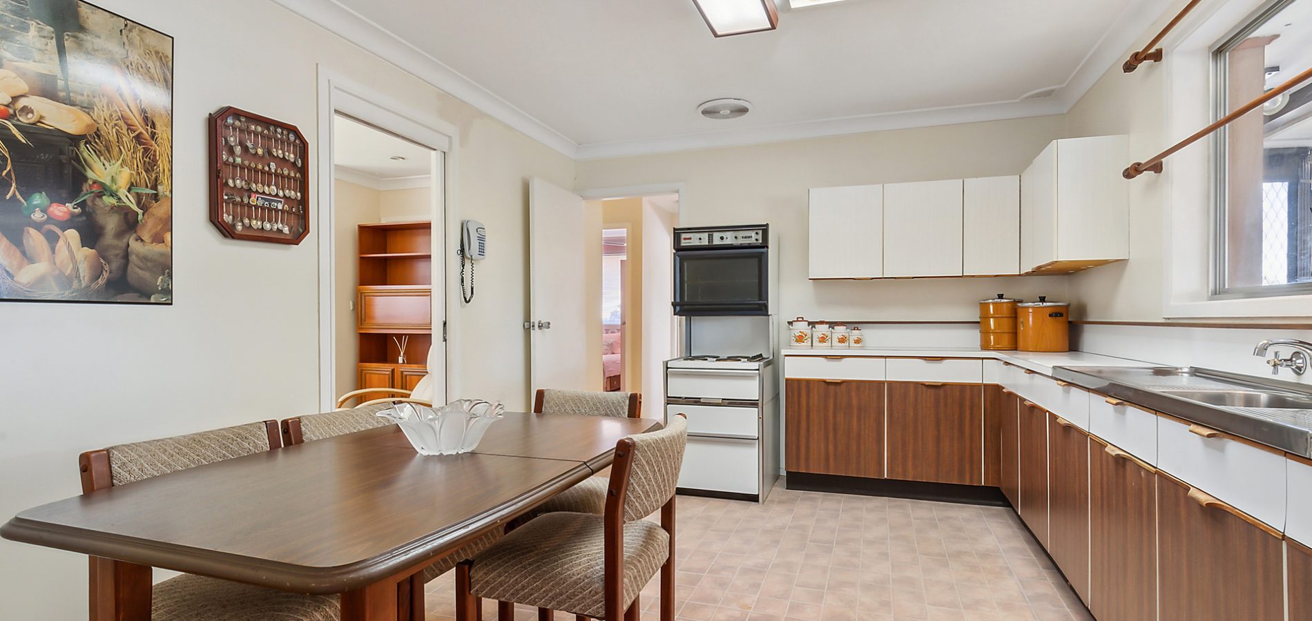68 Oleander Avenue, Baulkham Hills NSW 2153 - photo 4