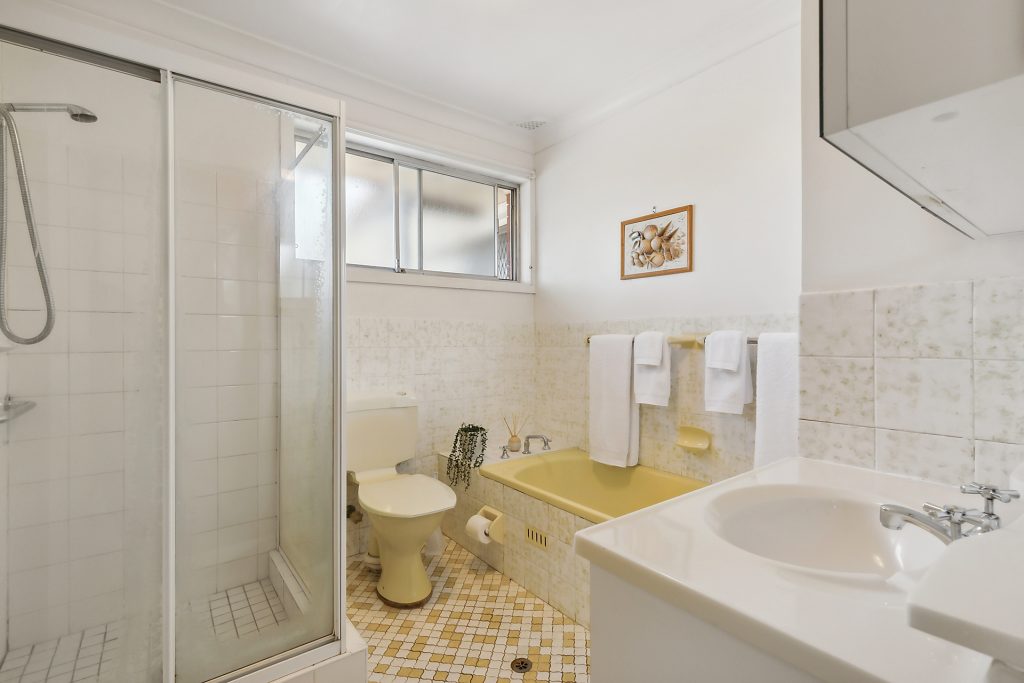 68 Oleander Avenue, Baulkham Hills NSW 2153 - photo 6