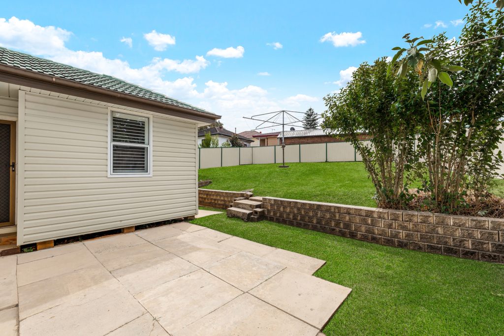 105 Kennedy Parade, Lalor Park NSW 2147 - photo 9