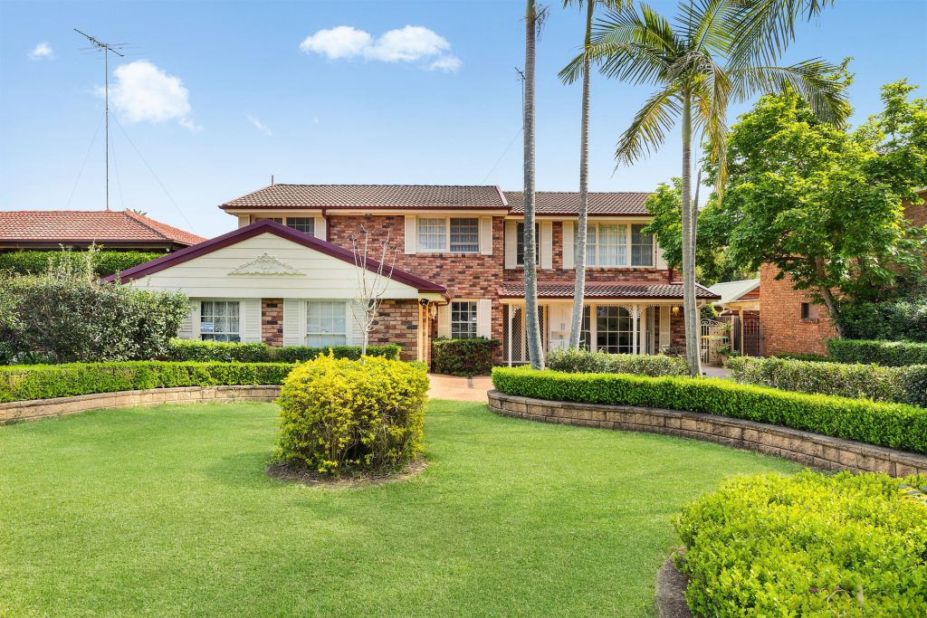 31 Turner Avenue, Baulkham Hills NSW 2153 - photo 2
