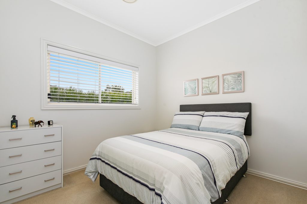 3 Chessington Terrace, Beaumont Hills NSW 2155 - photo 11