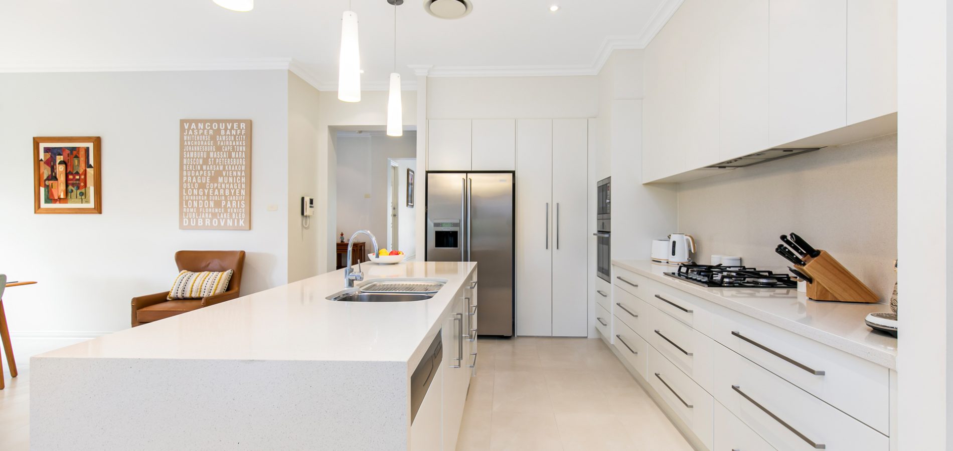 3 Chessington Terrace, Beaumont Hills NSW 2155 - photo 3