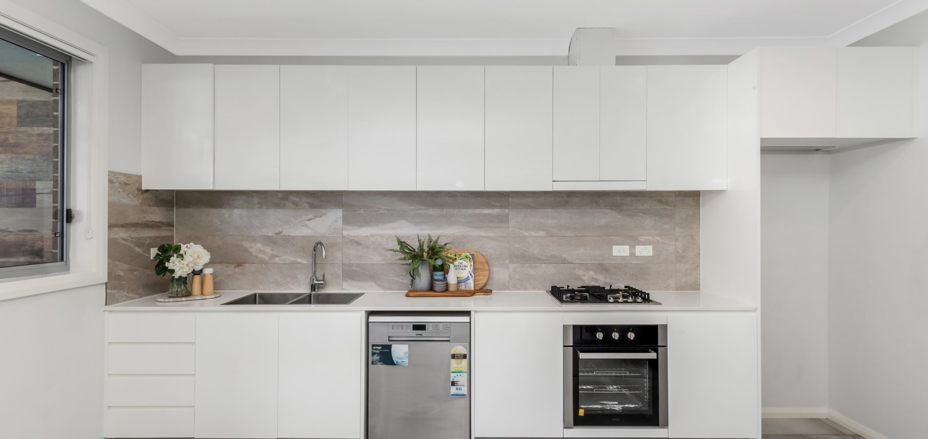 Sold - 1/61A Solander Road - New Property in Kings Langley - Real Estate by Joel Hollings