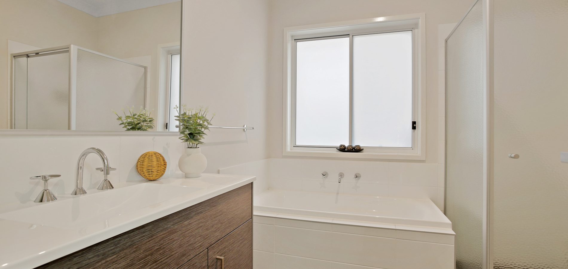 114 Ellam Drive, Seven Hills NSW 2147 - photo 11