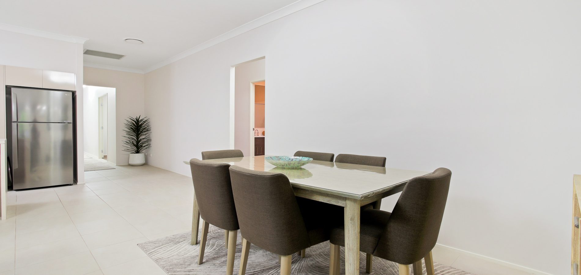 114 Ellam Drive, Seven Hills NSW 2147 - photo 7