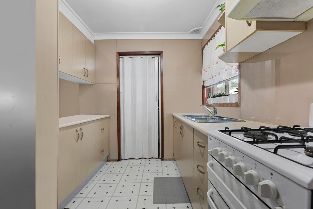 10 Maurice Street, St Clair NSW 2759 - photo 3