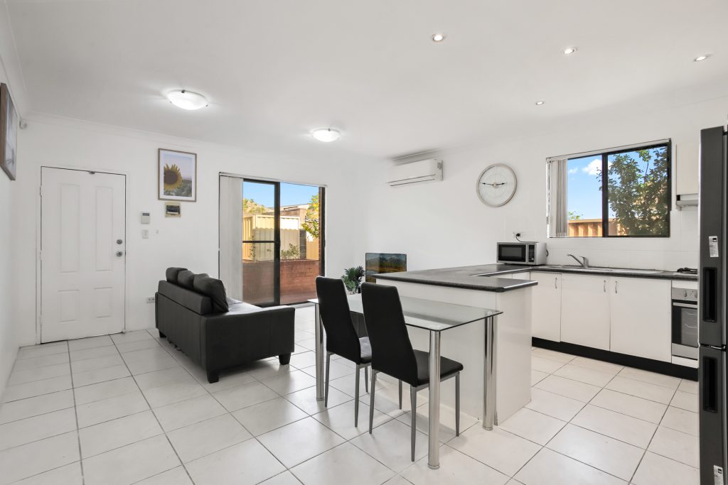 20/162 William Street, Granville NSW 2142 - photo 4