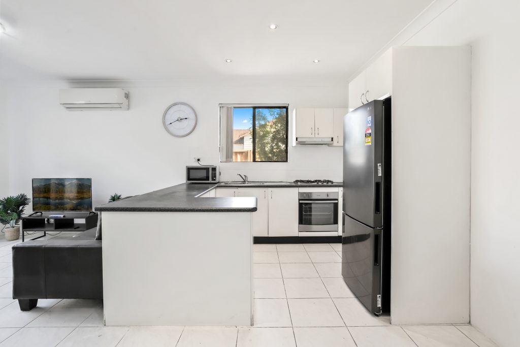 20/162 William Street, Granville NSW 2142 - photo 5