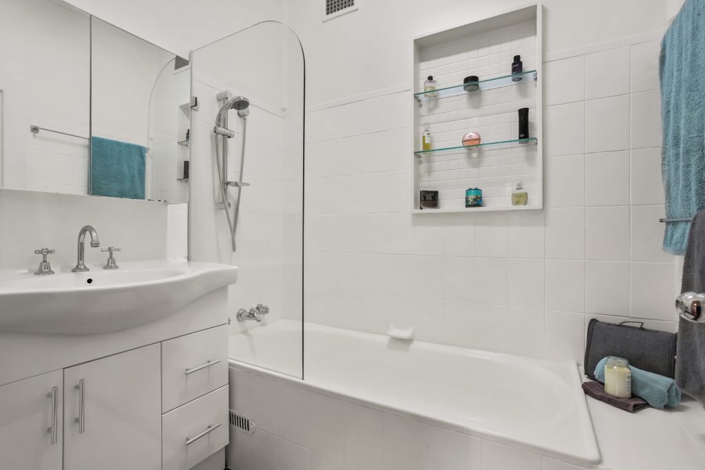4 Sparkle Avenue, Blacktown NSW 2148 - photo 9