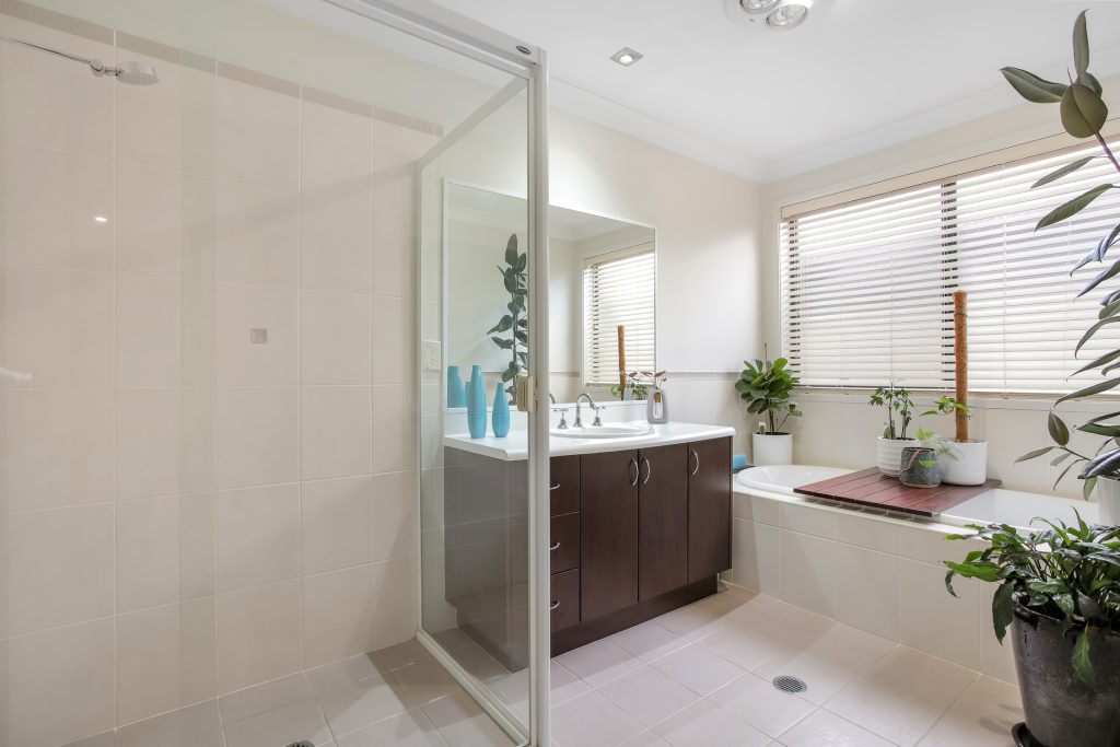4 Mountfort Street, Lalor Park NSW 2147 - photo 13