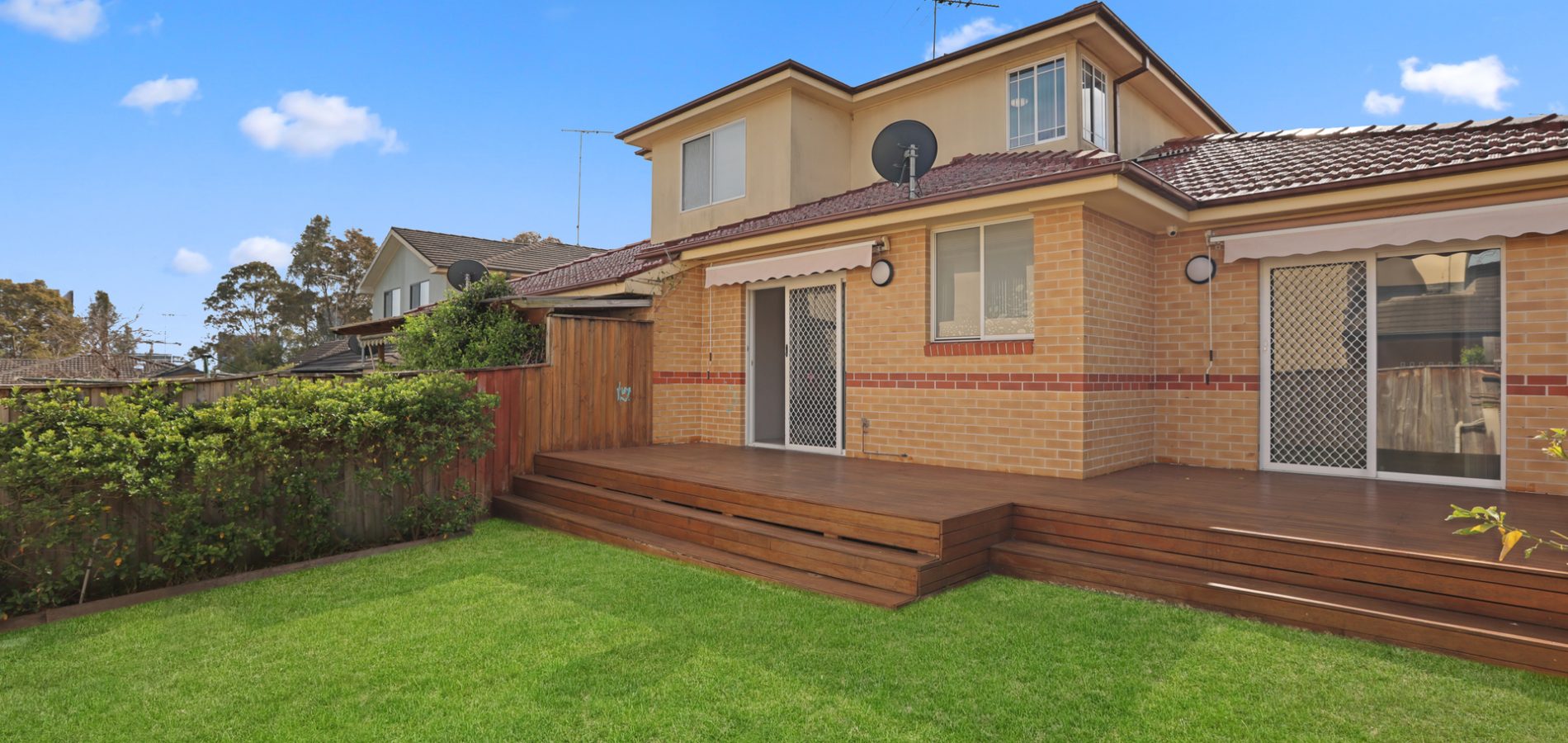 4 Jacqui Circuit, Norwest NSW 2153 - photo 2