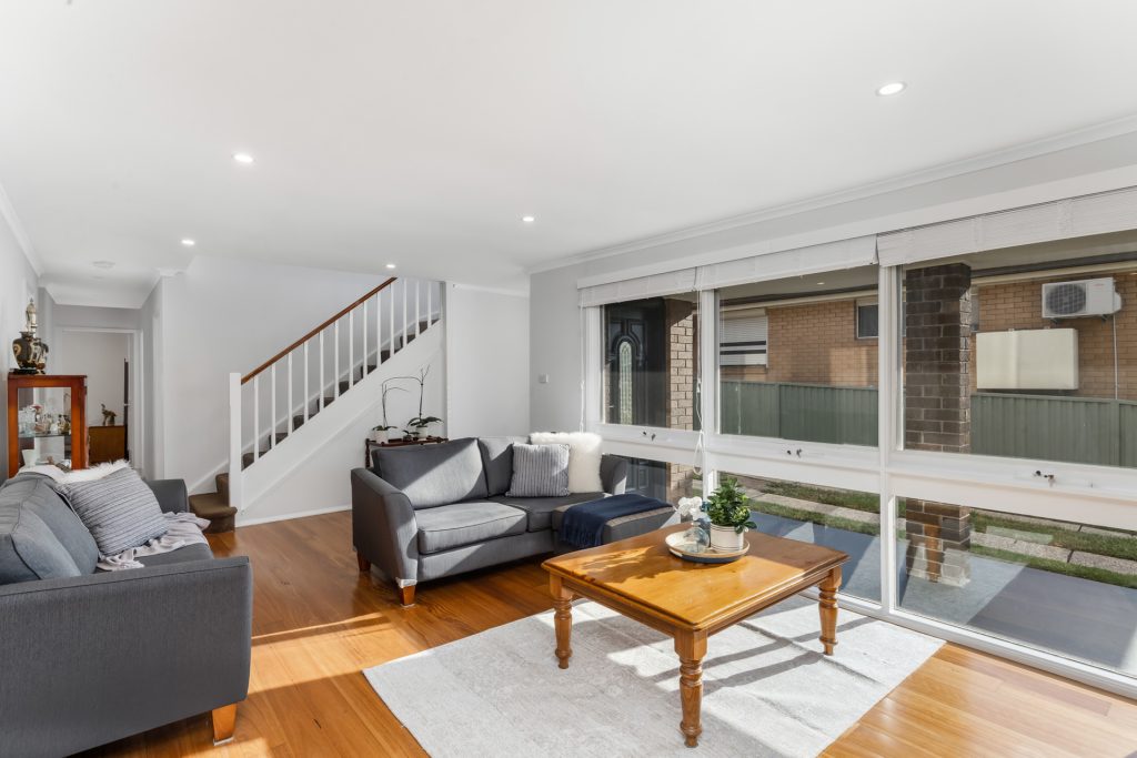 14 Gibbon Road, Winston Hills NSW 2153 - photo 2