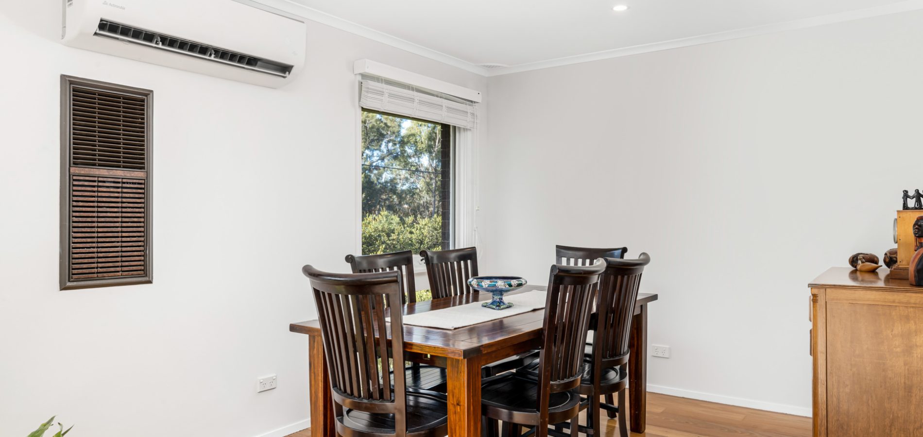 14 Gibbon Road, Winston Hills NSW 2153 - photo 4