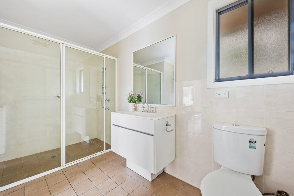 25 Wilton Road, Doonside NSW 2767 - photo 8