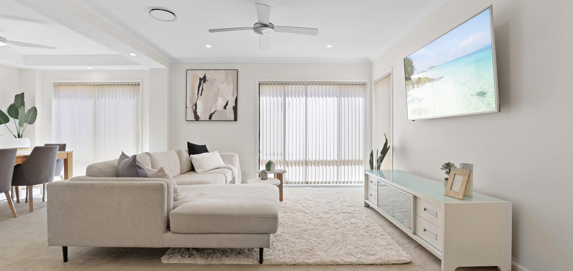 32 Damien Drive, Parklea NSW 2768 - photo 3