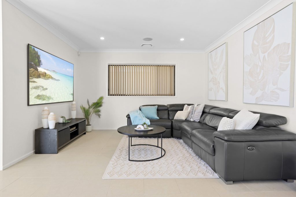 32 Damien Drive, Parklea NSW 2768 - photo 7