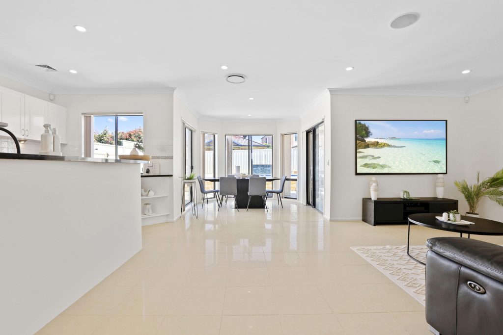 32 Damien Drive, Parklea NSW 2768 - photo 8