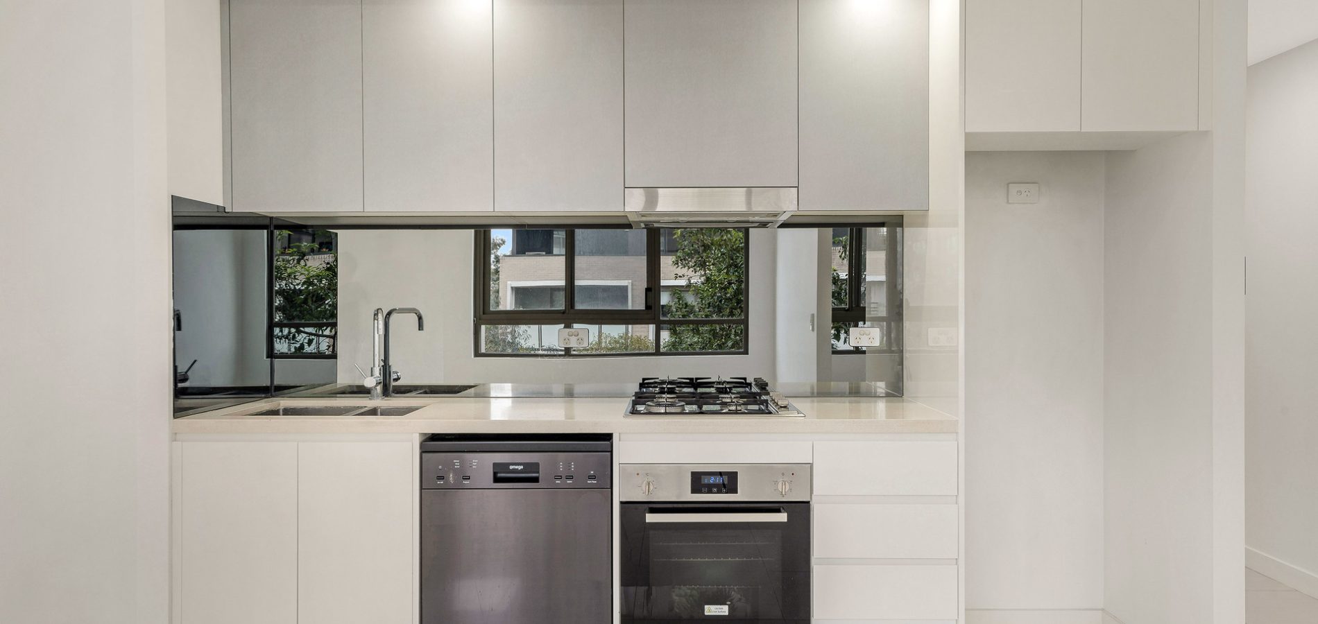 1103/1A Morton Street, Parramatta NSW 2150 - photo 4