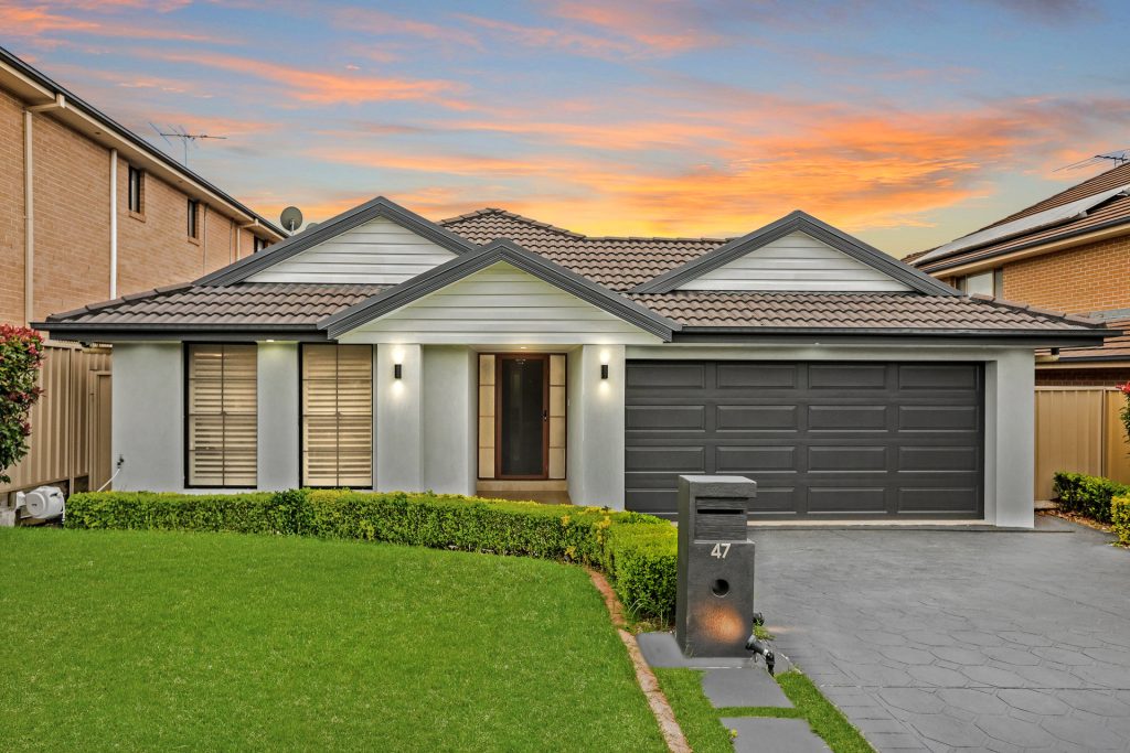 47 Damien Drive, Parklea NSW 2768 - photo 2