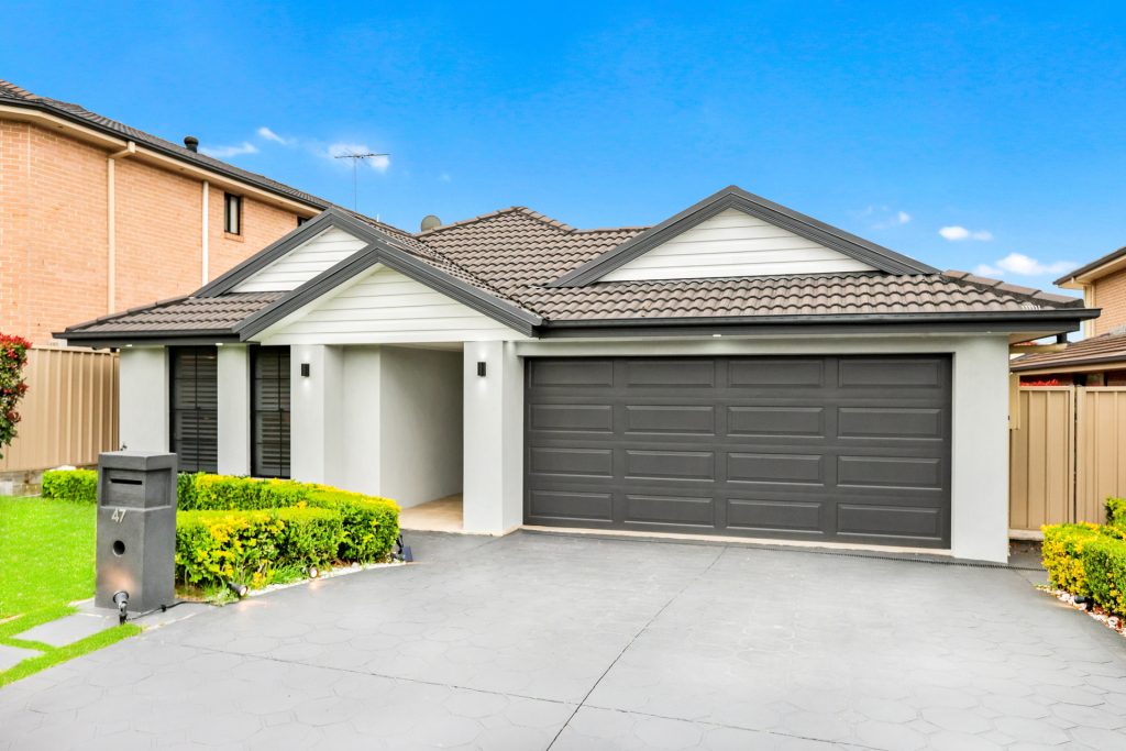 47 Damien Drive, Parklea NSW 2768 - photo 3