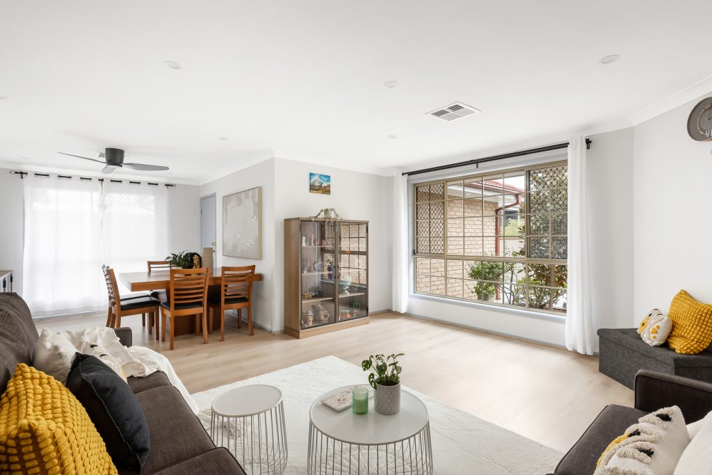 16A Carinya Road, Girraween NSW 2145 - photo 10