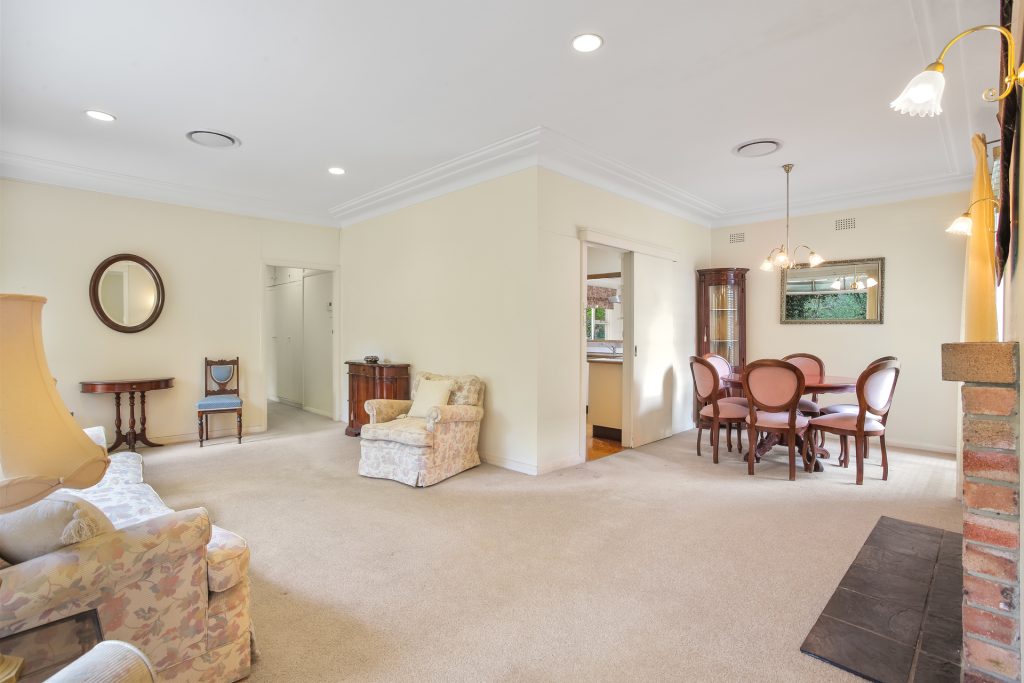 87 New Farm Road, West Pennant Hills NSW 2125 - photo 5