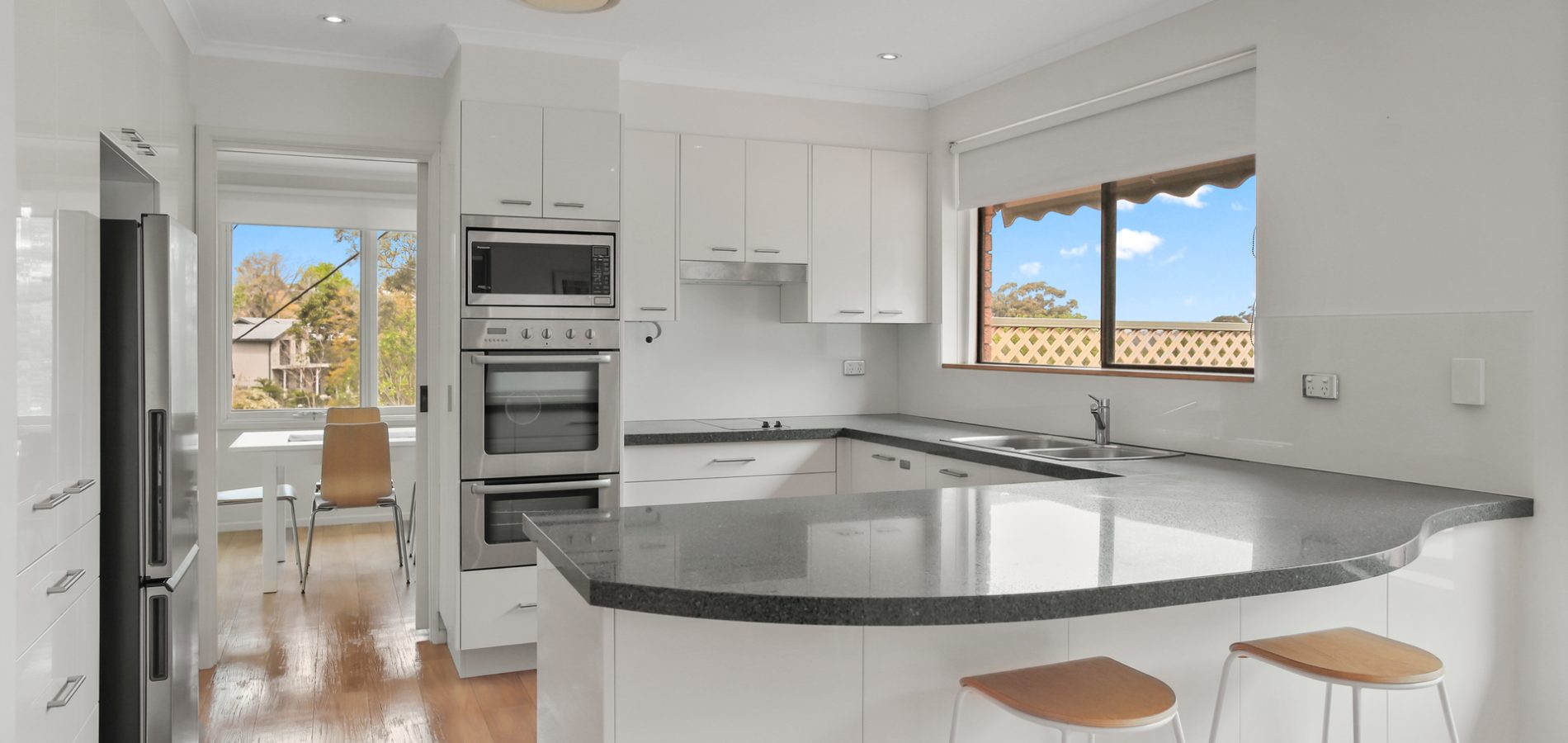 42 Ashley Avenue, West Pennant Hills NSW 2125 - photo 2