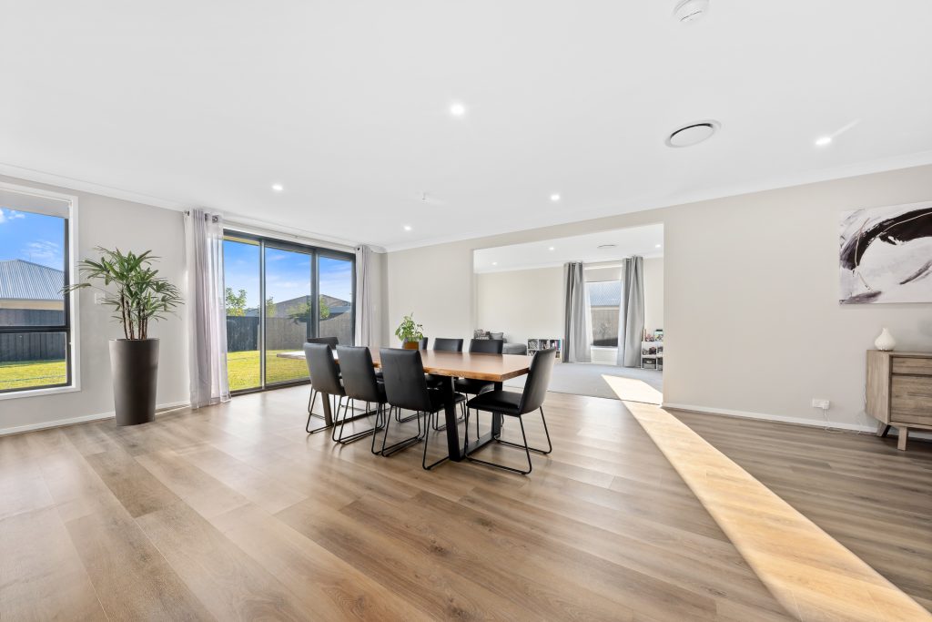 Sold - 28 Havilah Way - New Property in Silverdale - Real Estate by Peter Sutherland