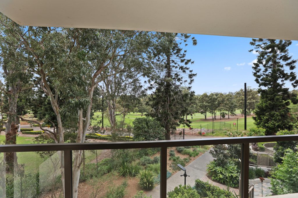 315/11 Spurway Drive, Norwest NSW 2153 - photo 8
