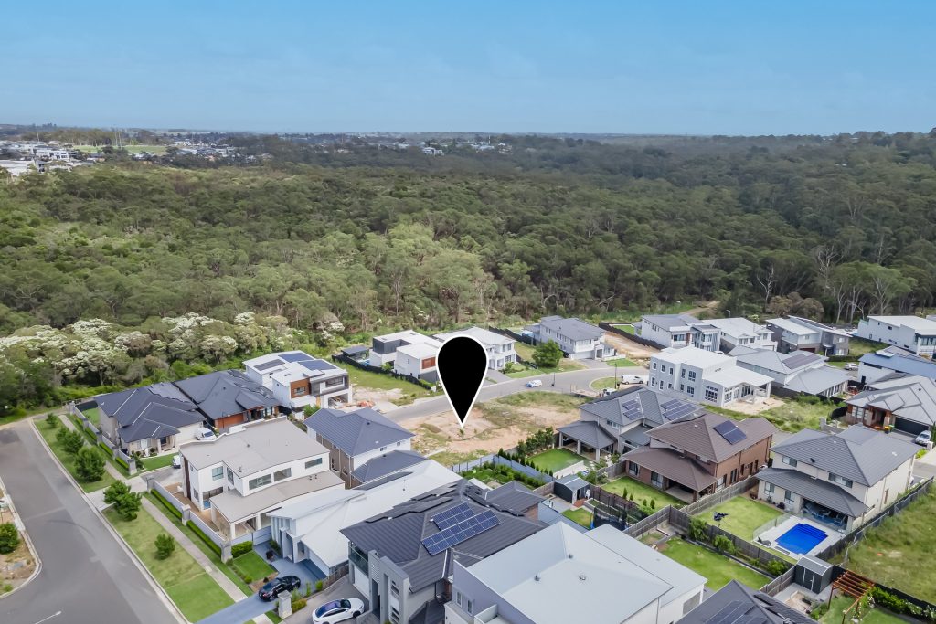 5 Whitsunday Circuit, North Kellyville NSW 2155 - photo 2