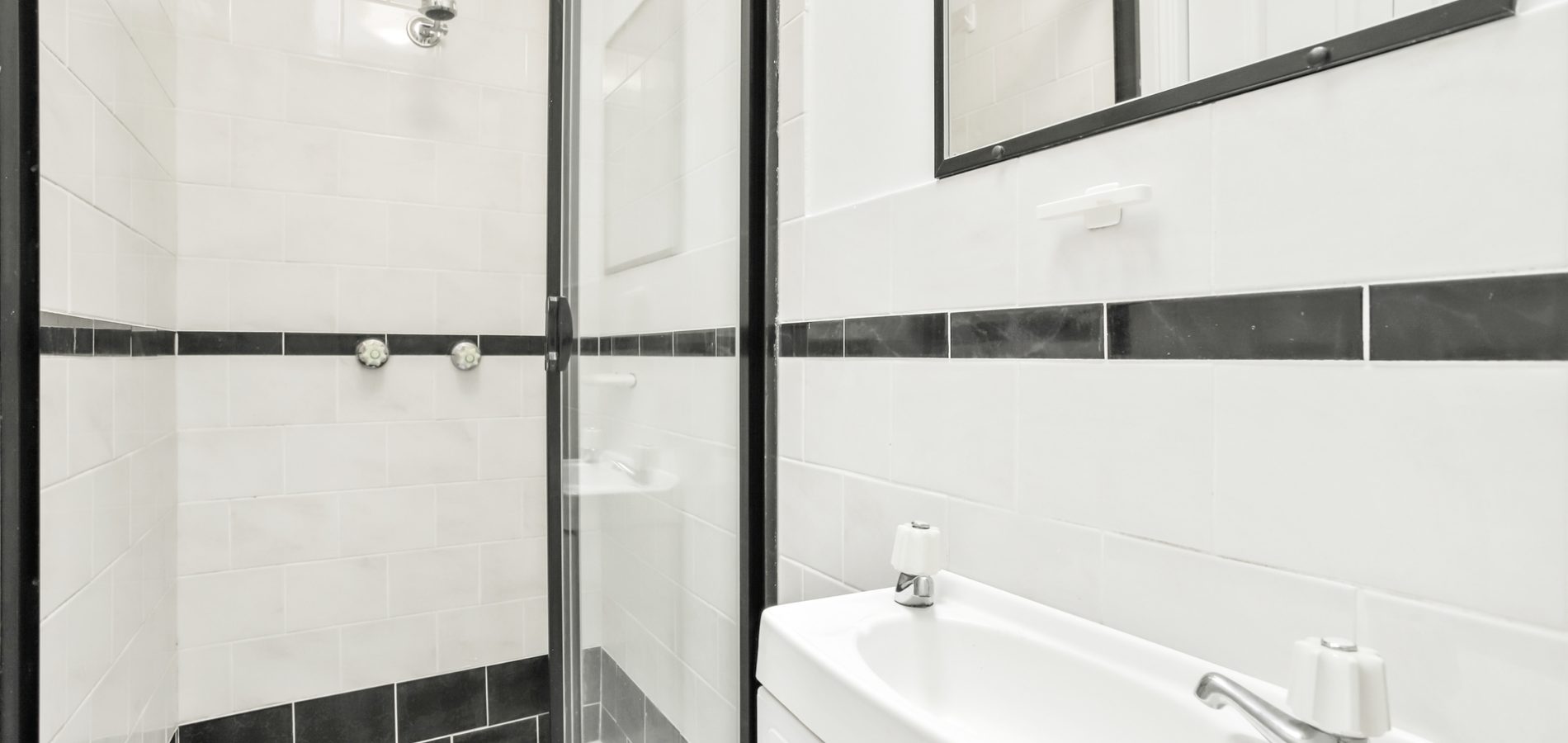 2/87 Oramzi Road, Girraween NSW 2145 - photo 12