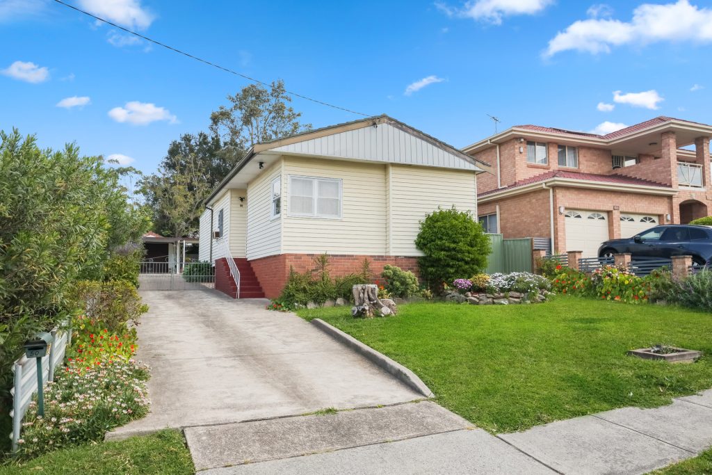 50 Magowar Road, Girraween NSW 2145 - photo 2