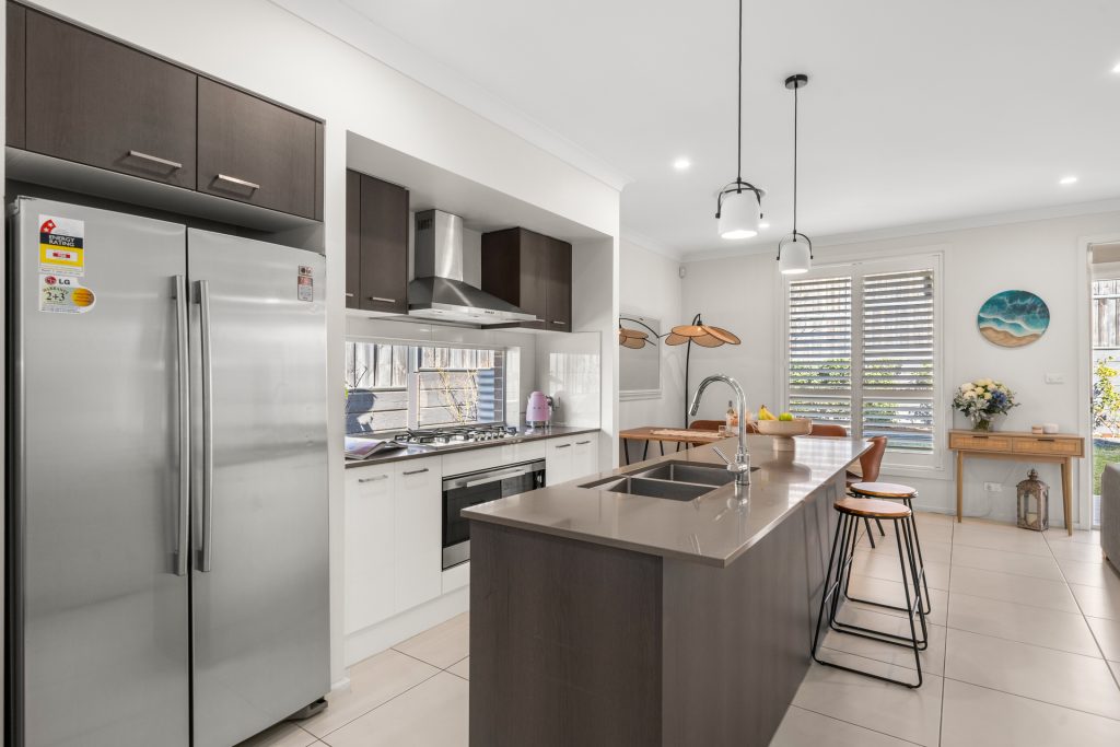 4 Crux Street, Box Hill NSW 2765 - photo 3