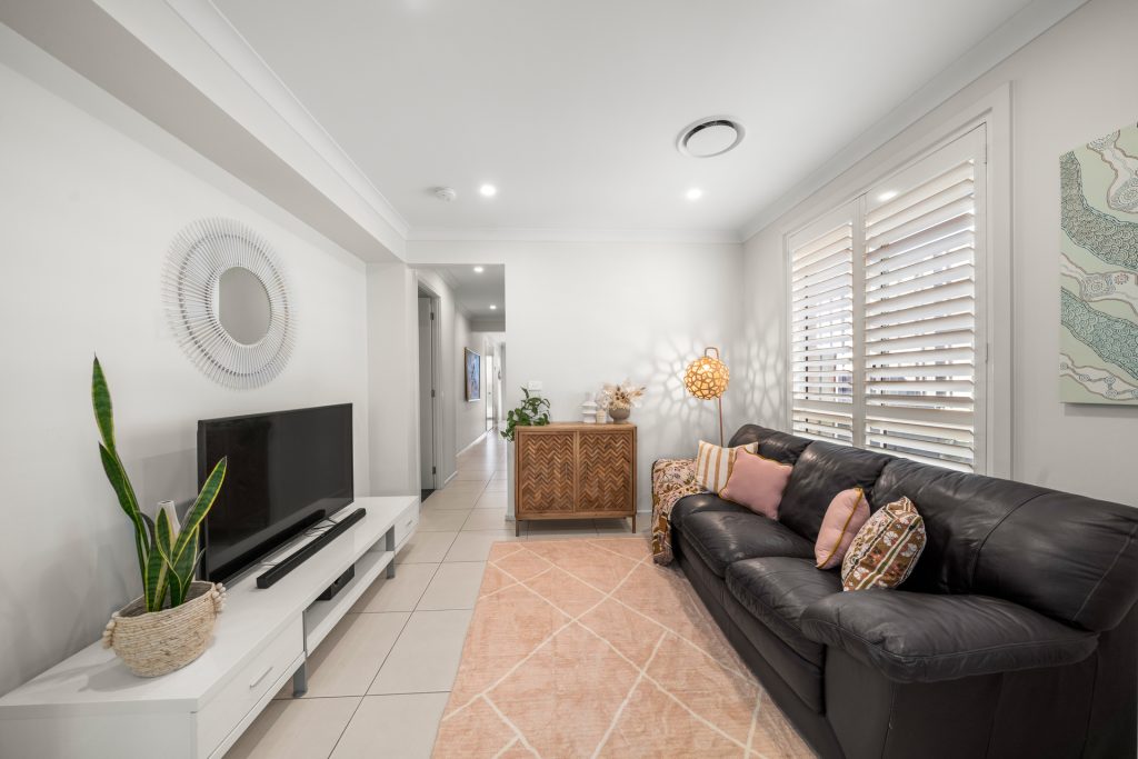 4 Crux Street, Box Hill NSW 2765 - photo 8