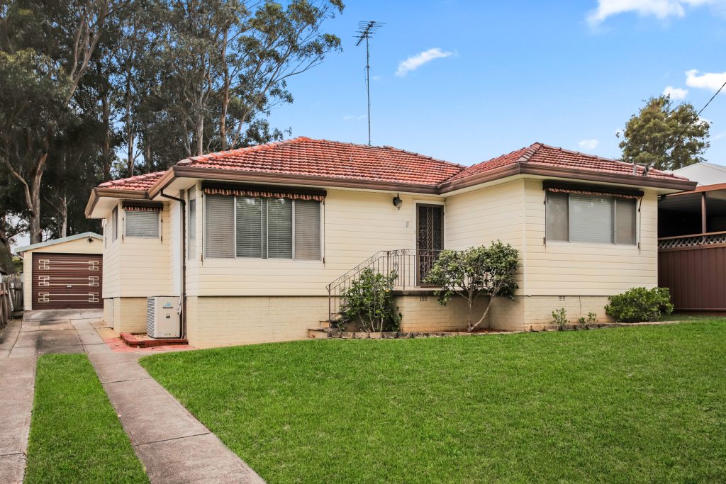 11 Everest Street, Seven Hills NSW 2147 - McGrath West Group