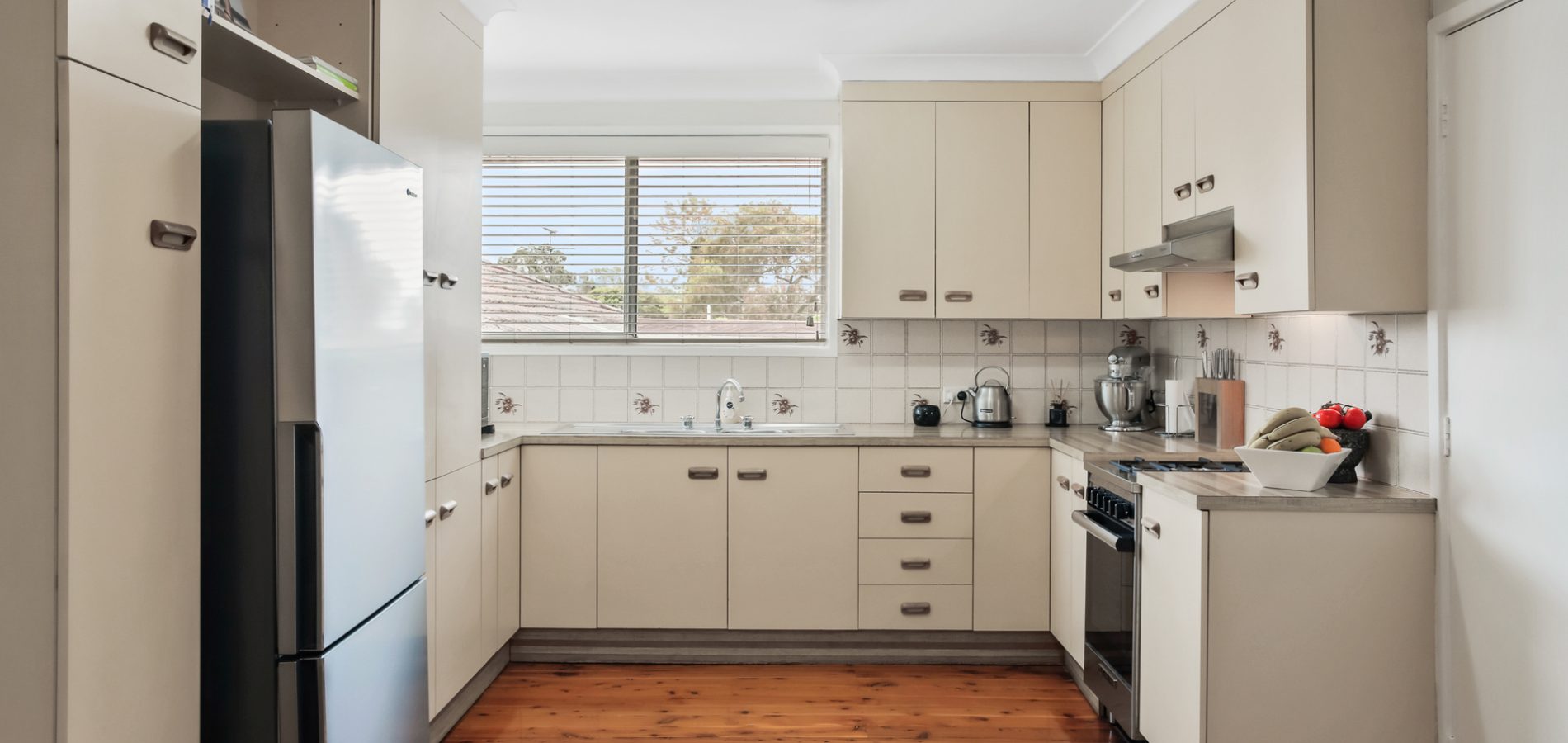 11 Everest Street, Seven Hills NSW 2147 - photo 4