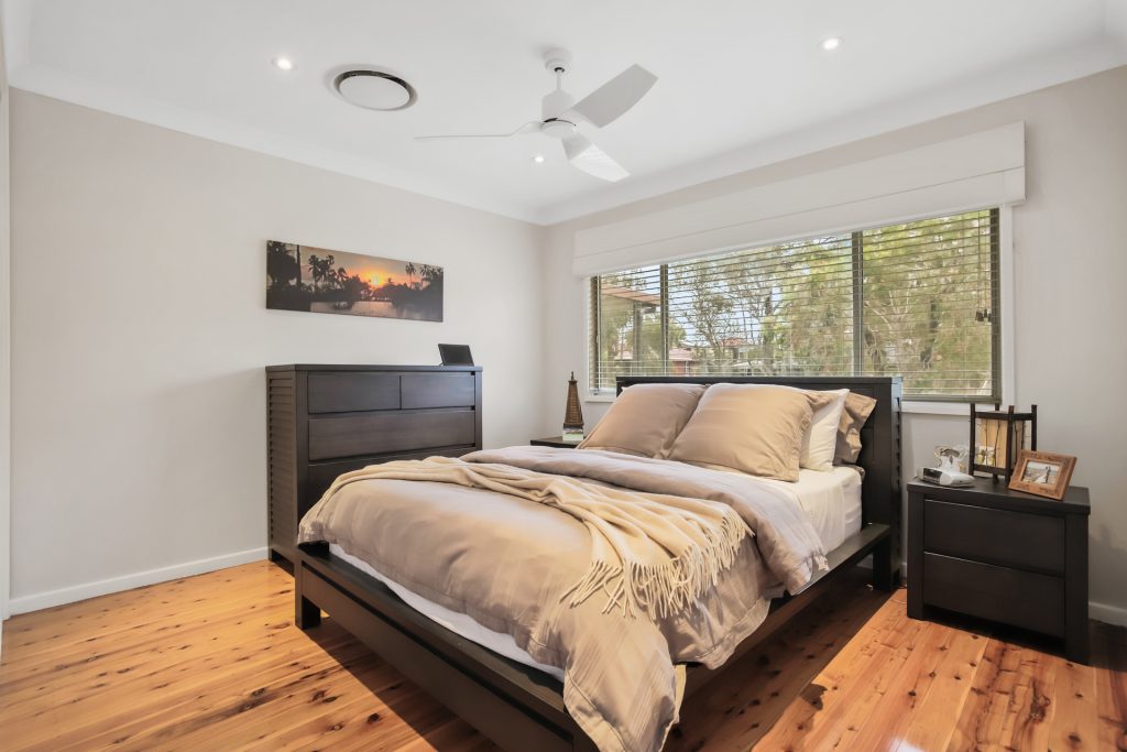 11 Everest Street, Seven Hills NSW 2147 - photo 7