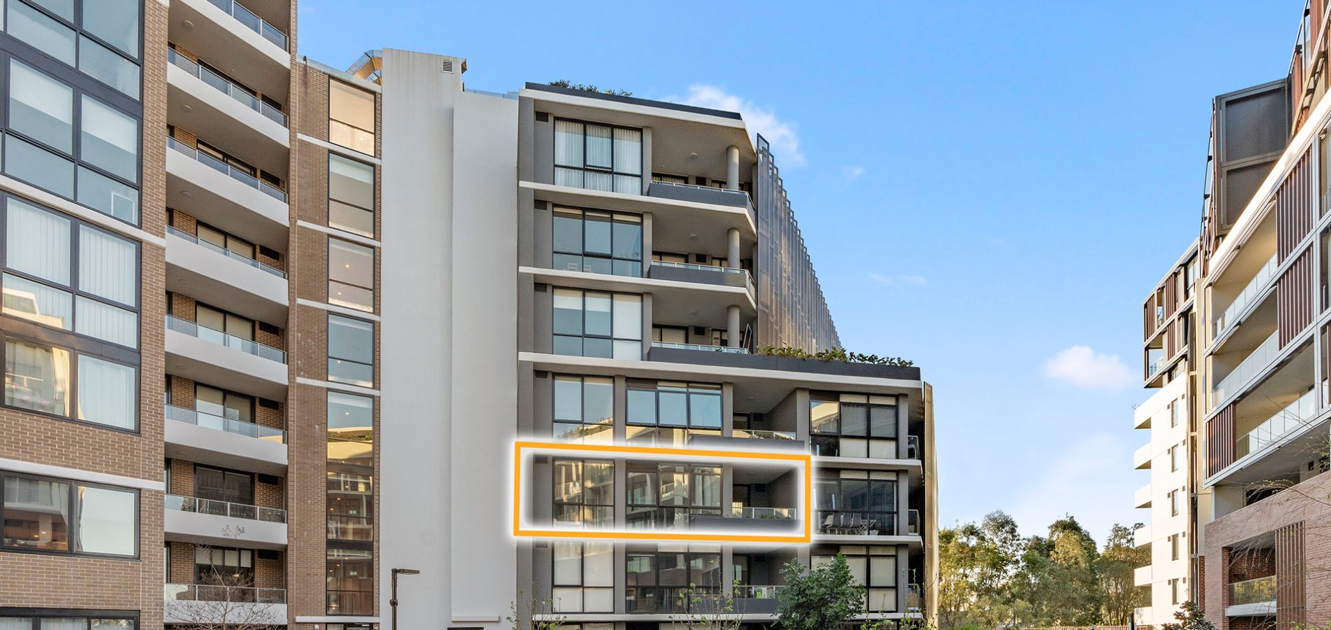 215/32 Civic Way, Rouse Hill NSW 2155 - photo 11