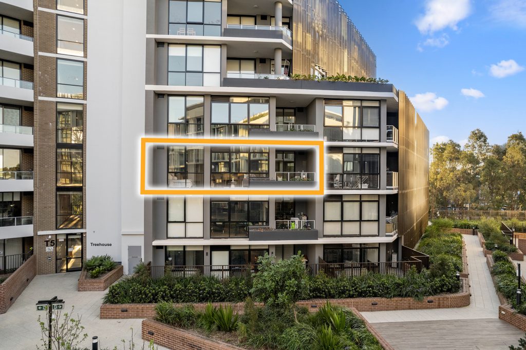 215/32 Civic Way, Rouse Hill NSW 2155 - McGrath West Group
