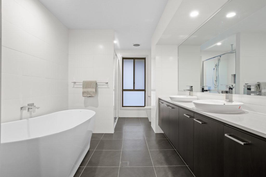 16 Charlton Road, Lalor Park NSW 2147 - photo 12