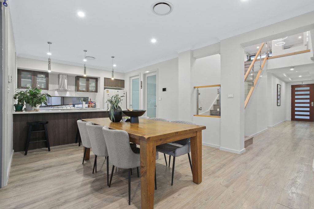 16 Charlton Road, Lalor Park NSW 2147 - photo 5