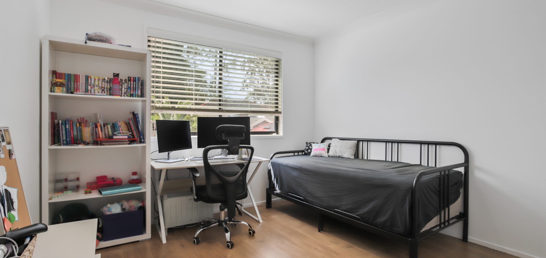 12 Autumn Leaf Grove, Cherrybrook NSW 2126 - photo 11