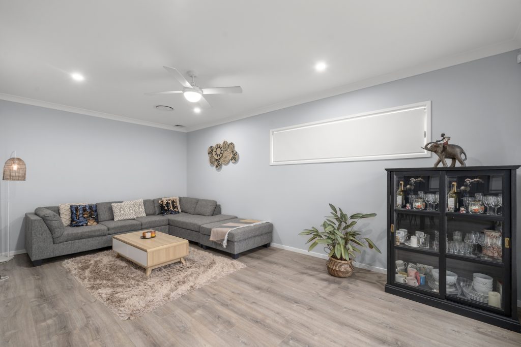 14 Carmargue Street, Beaumont Hills NSW 2155 - photo 7
