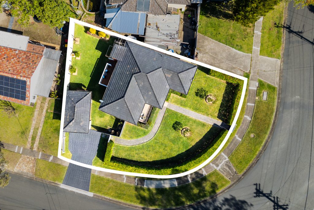 5 Nevis Crescent, Seven Hills NSW 2147 - photo 13