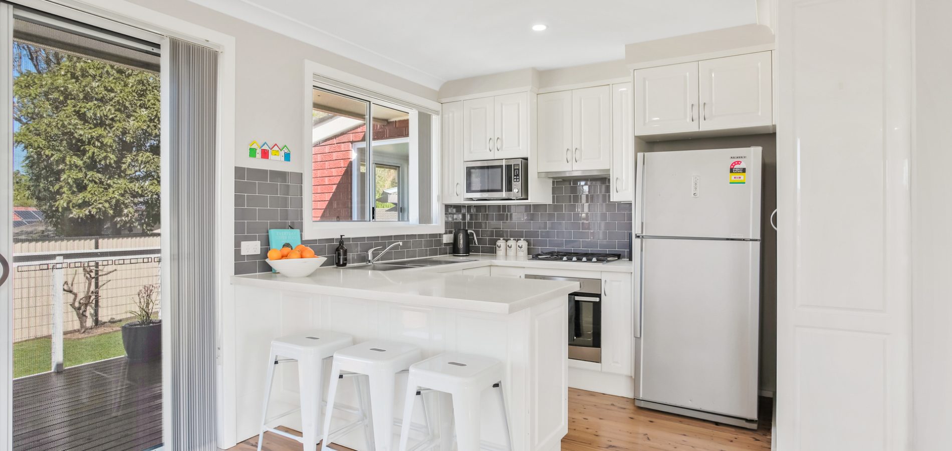 5 Nevis Crescent, Seven Hills NSW 2147 - photo 4