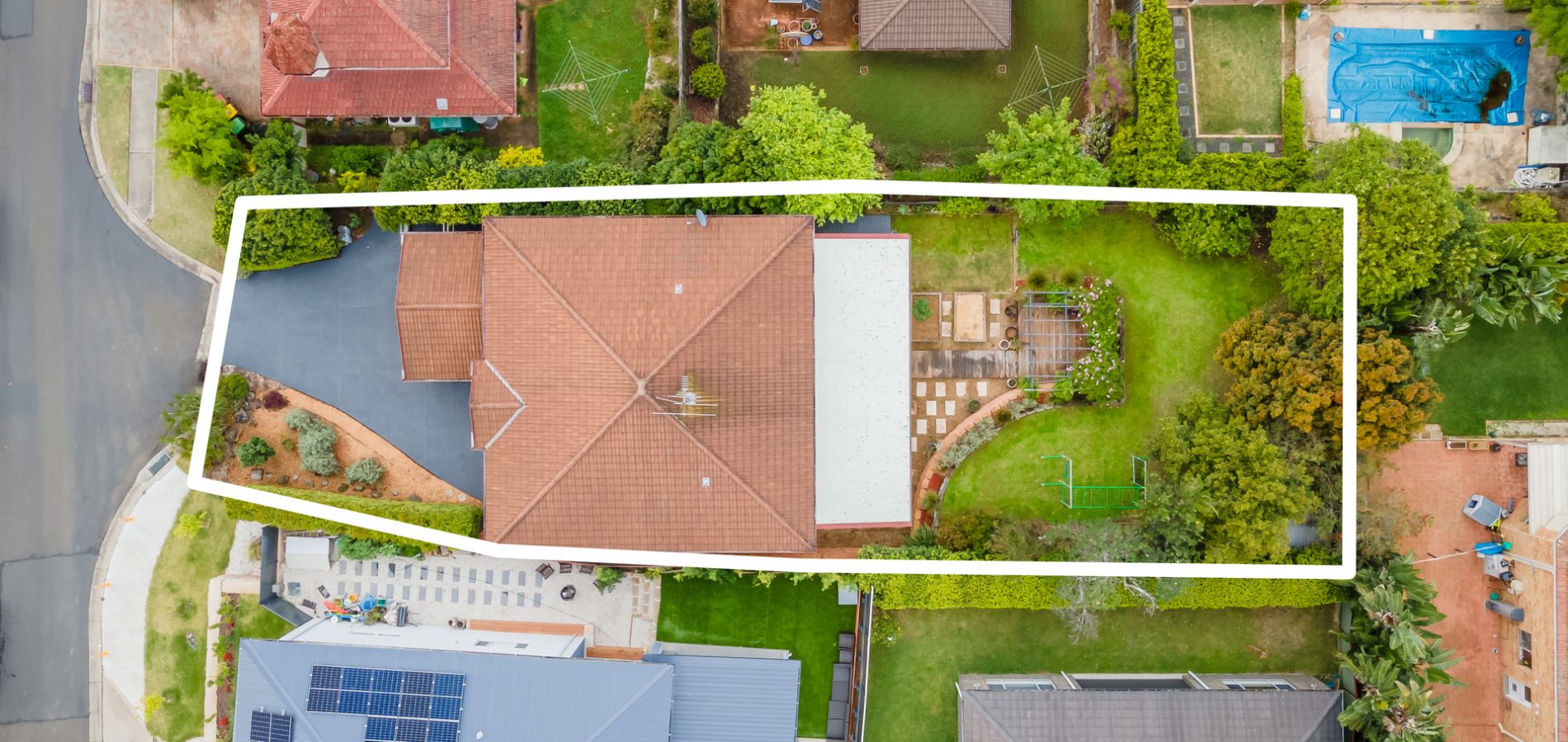 7 Grovewood Place, Castle Hill NSW 2154 - photo 17